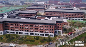 航拍直擊 山東第一醫(yī)科大學(xué)濟(jì)南校區(qū) 一年建成如魔術(shù) 建筑物電力系統(tǒng)安裝就緒